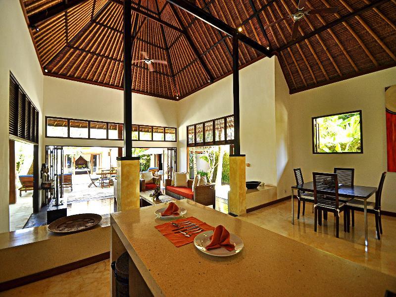 Villa Sasoon 1, 100 Mt To Beach Candidasa Exteriör bild