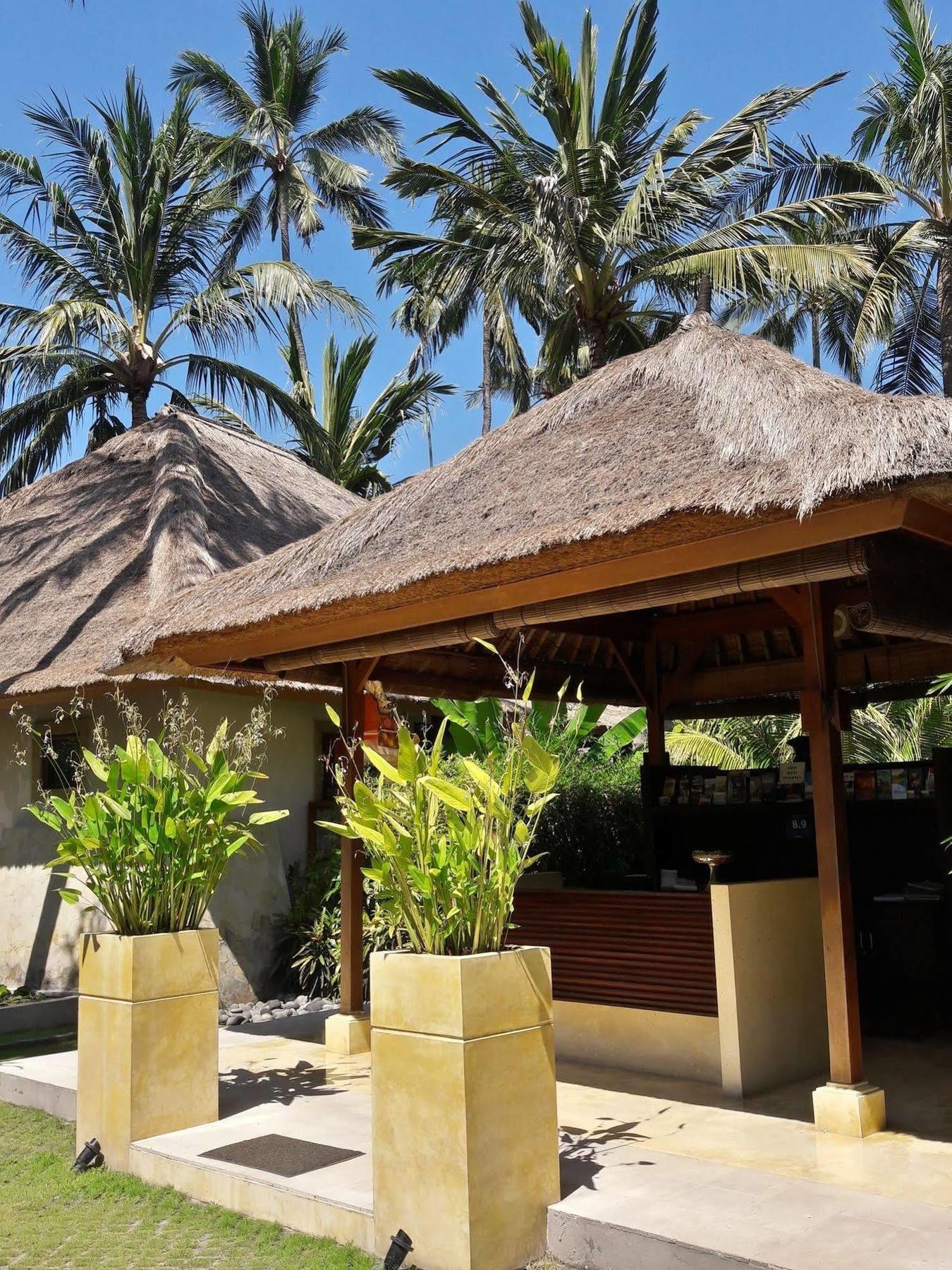 Villa Sasoon 1, 100 Mt To Beach Candidasa Exteriör bild
